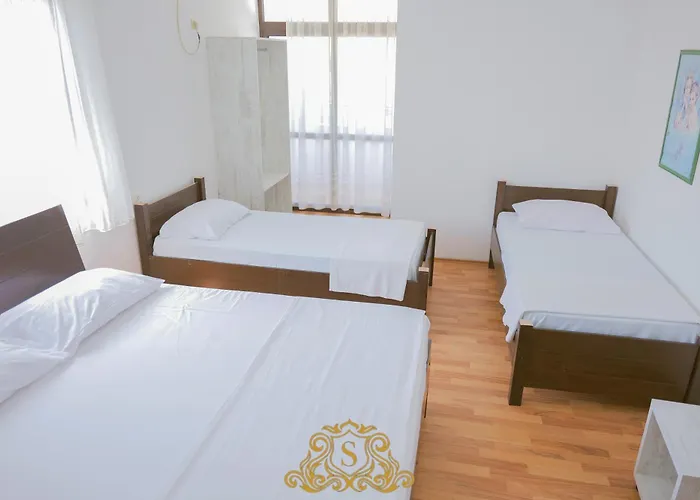 Hotel Sorrente Golem (Tirana)