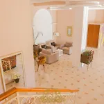 Hotel Sorrente Golem (Tirana)