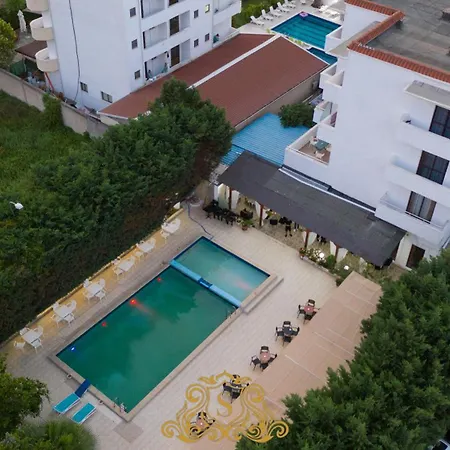 Hotel Sorrente Golem (Tirana)