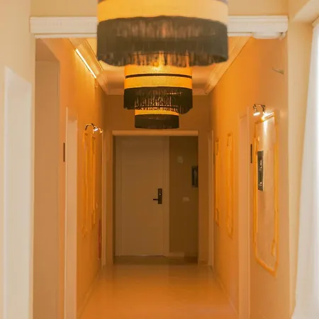 Hotel Sorrente Golem (Tirana)