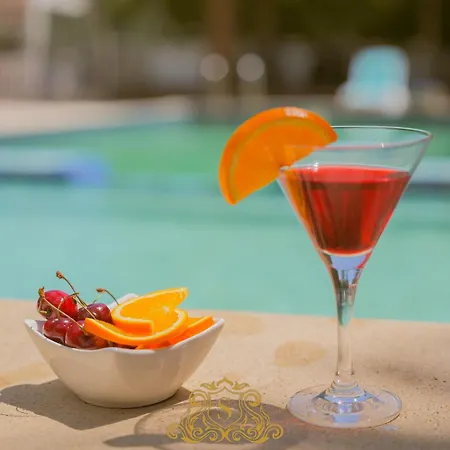 Sorrente 4* Golem (Tirana)